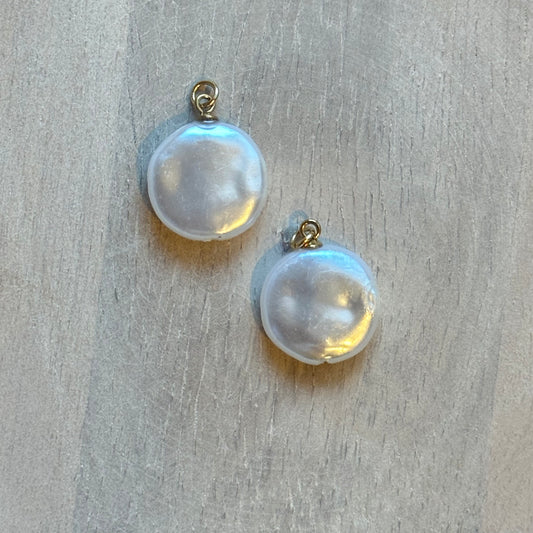 FRESHWATER PEARL ROUND CHARM