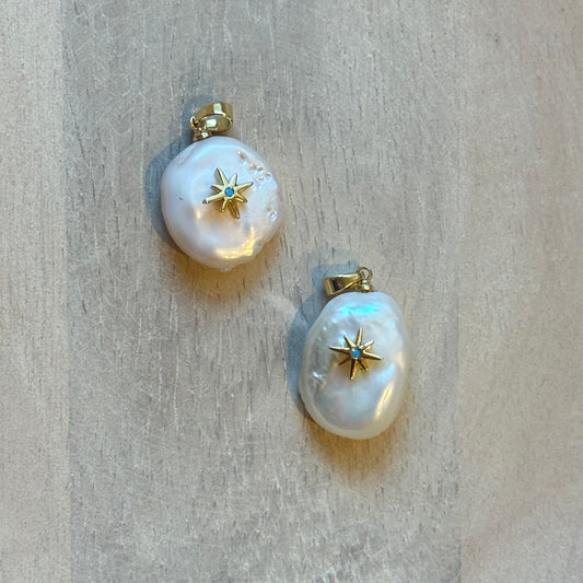 FRESHWATER PEARL STAR CHARM