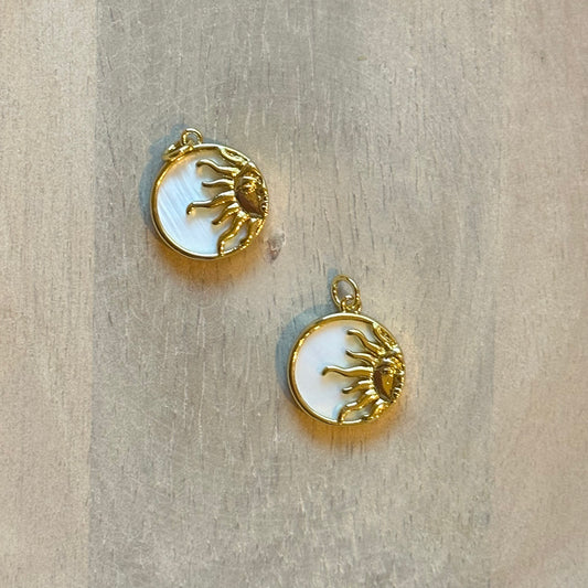 FRESHWATER PEARL SUN CHARM